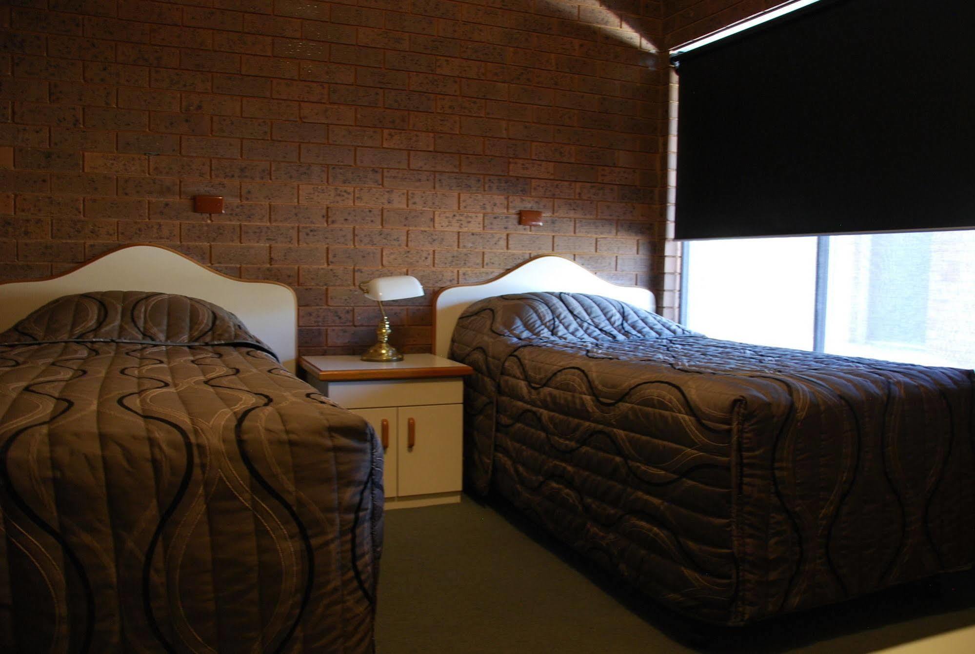 Golfview Motor Motel 3*